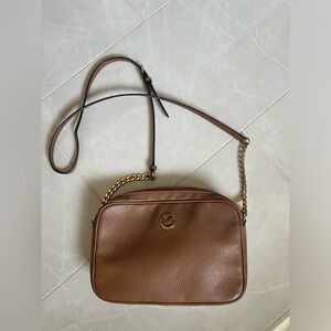 Michael Kors Ginny Medium Crossbody Bag